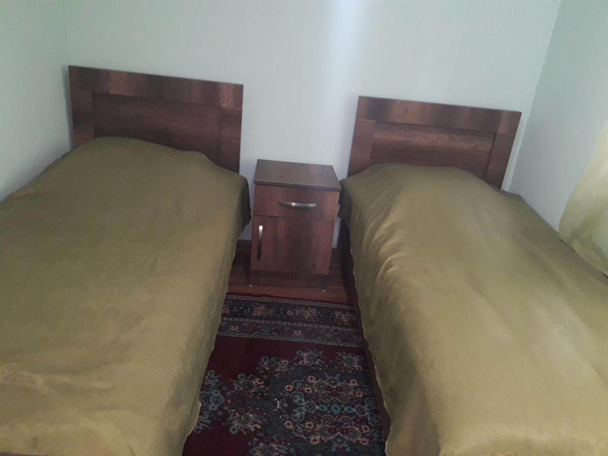 Nunu'S Guesthouse Tskaltubo Luaran gambar
